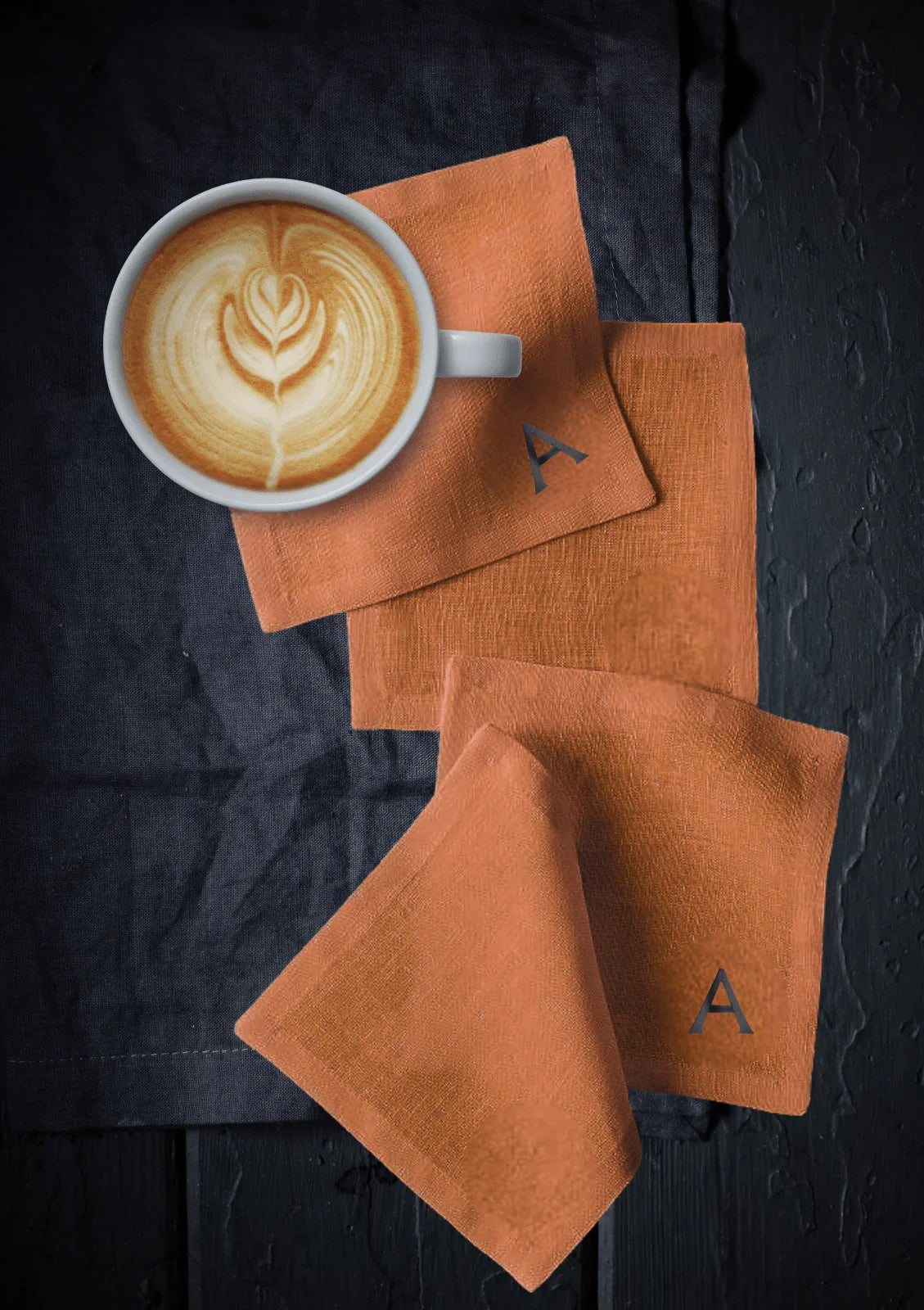 TABLE Ø5 - MONOGRAM LINEN COASTER SET OF 4