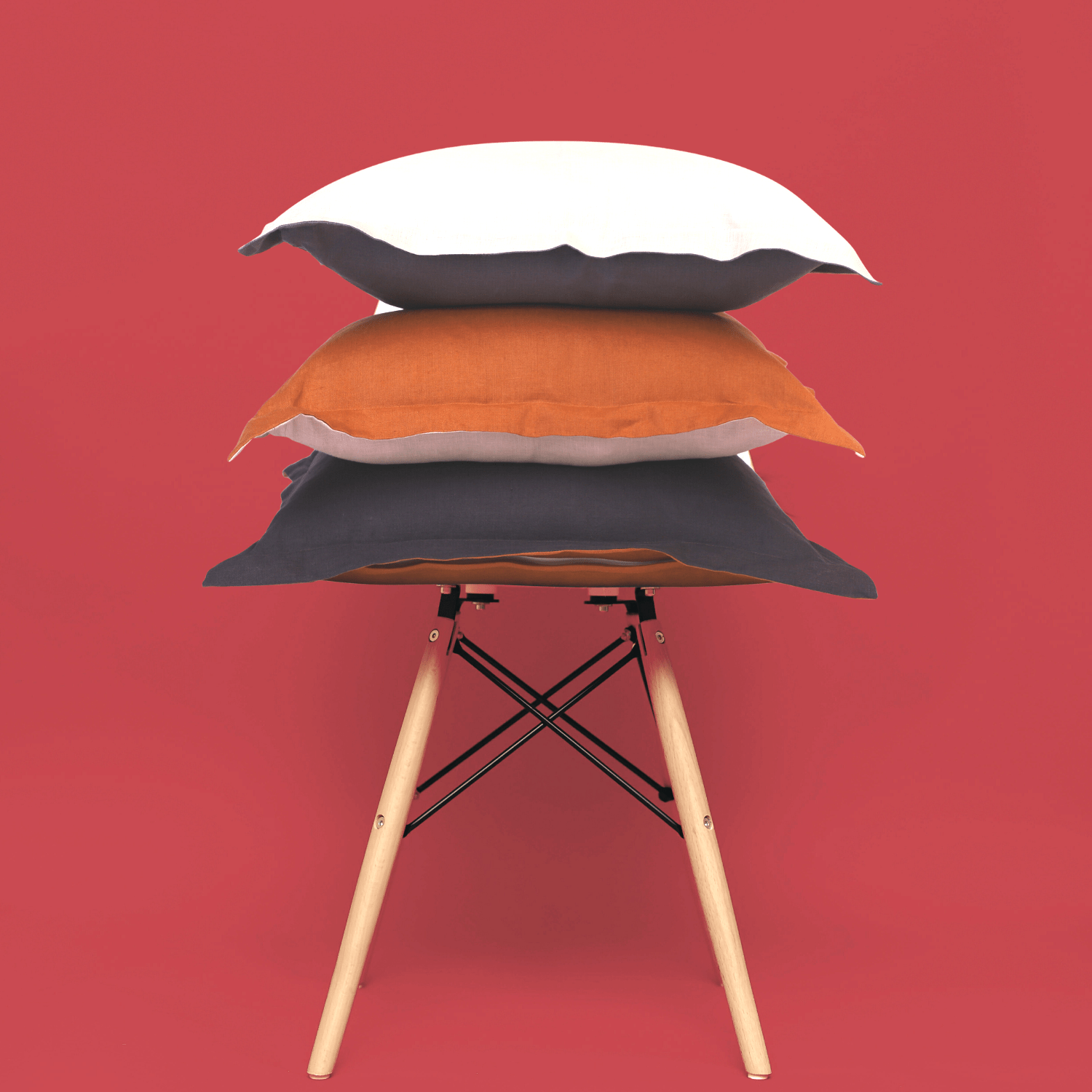 K Ø5 - Lavender + Terracotta Linen Cushion Cover