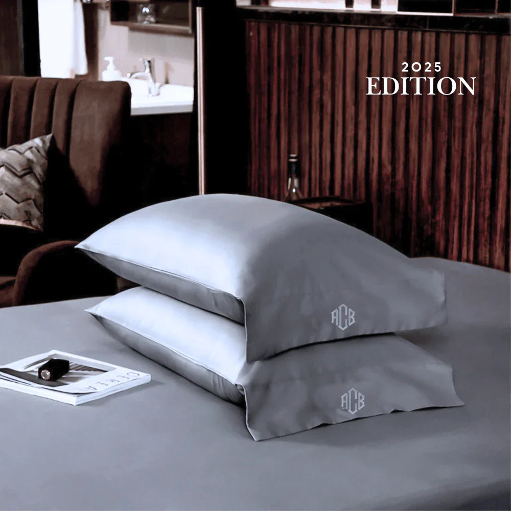 Egyptian Cotton Duvet Cover + 2 Monogram Pillowcases (Silver) - Châteaux IX