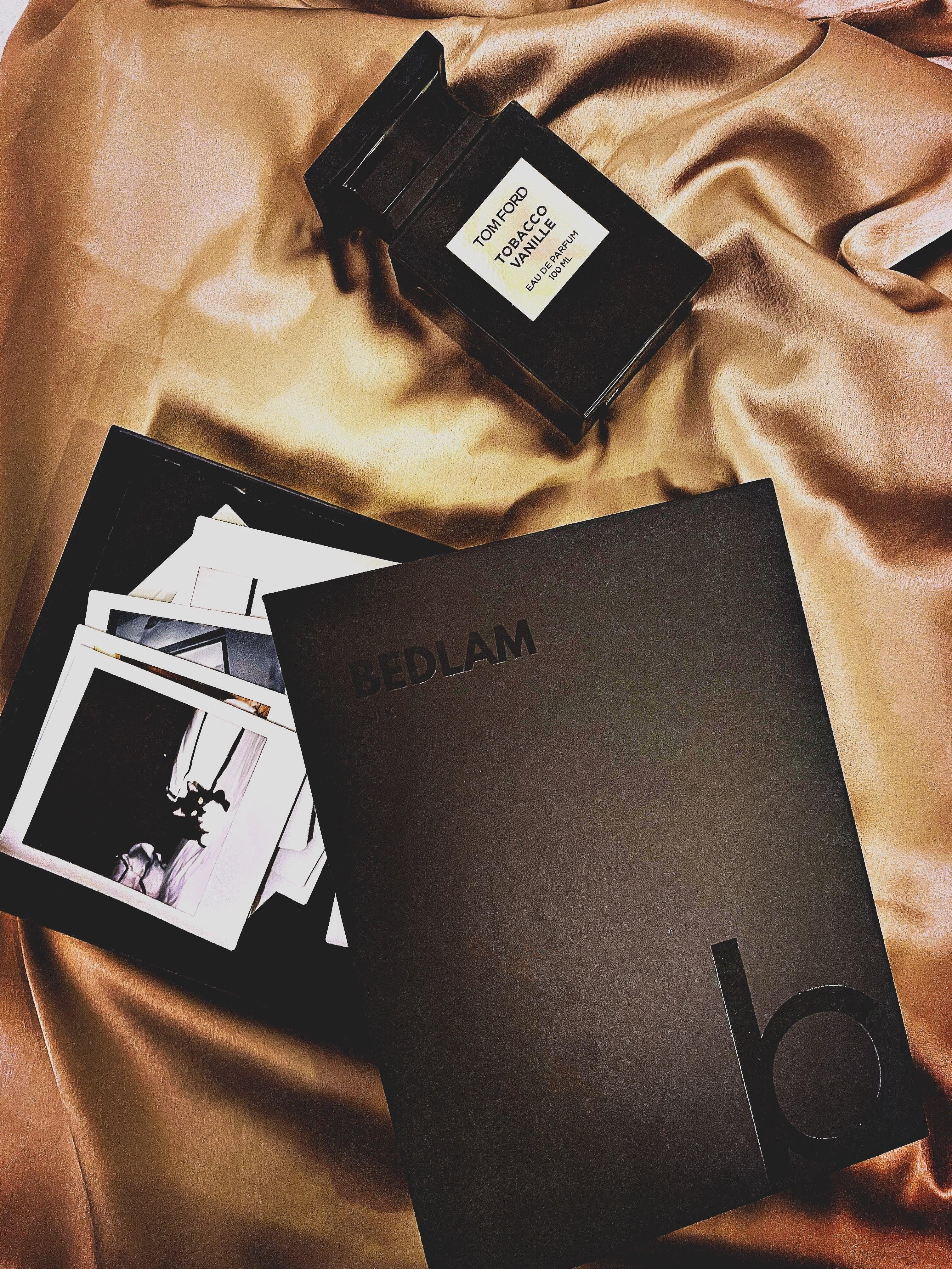 MONOGRAM SILK PILLOWCASE - BLACK