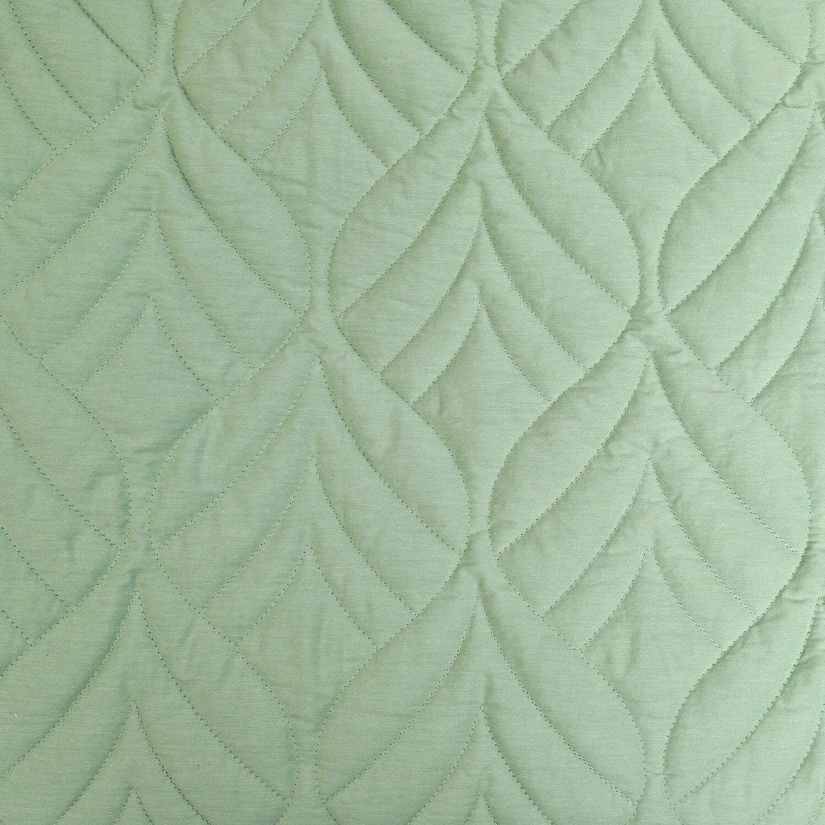 THE GLOBALIST - SEA MIST QUILT WITH 2 SHAMS