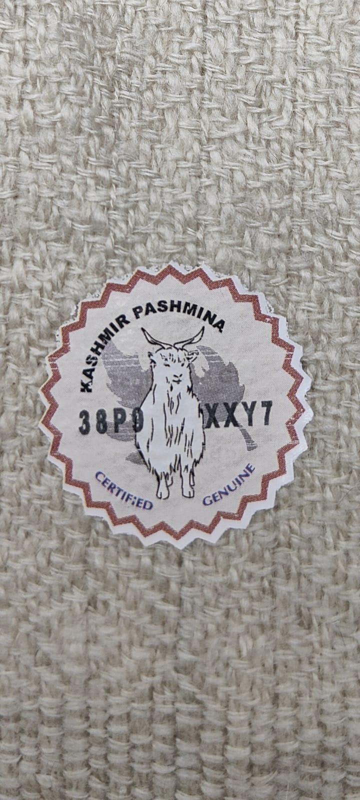 EDIT Ø1N - PURE PASHMINA NATURAL SERIES