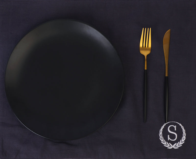 TABLE Ø7  - MONOGRAM PLACE MATS [SET OF 2]
