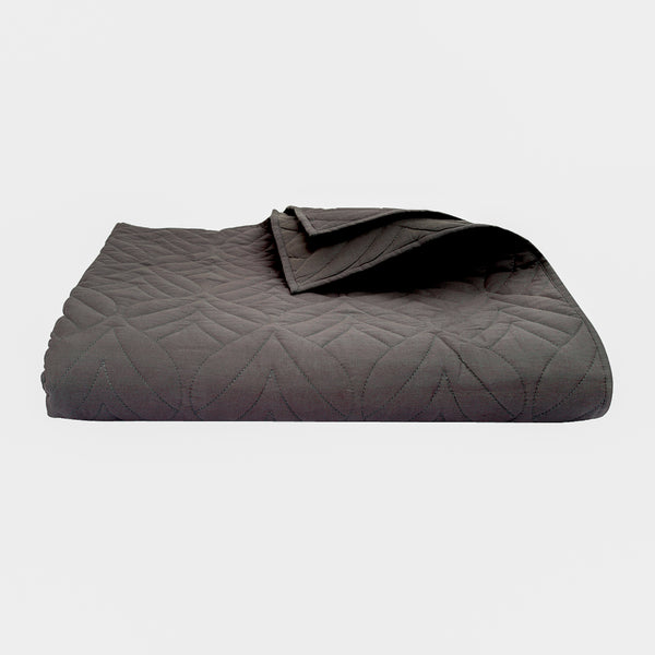 Designer Quilt Bedding Sets