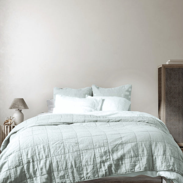 Sea Green Cotton Quilt Online India