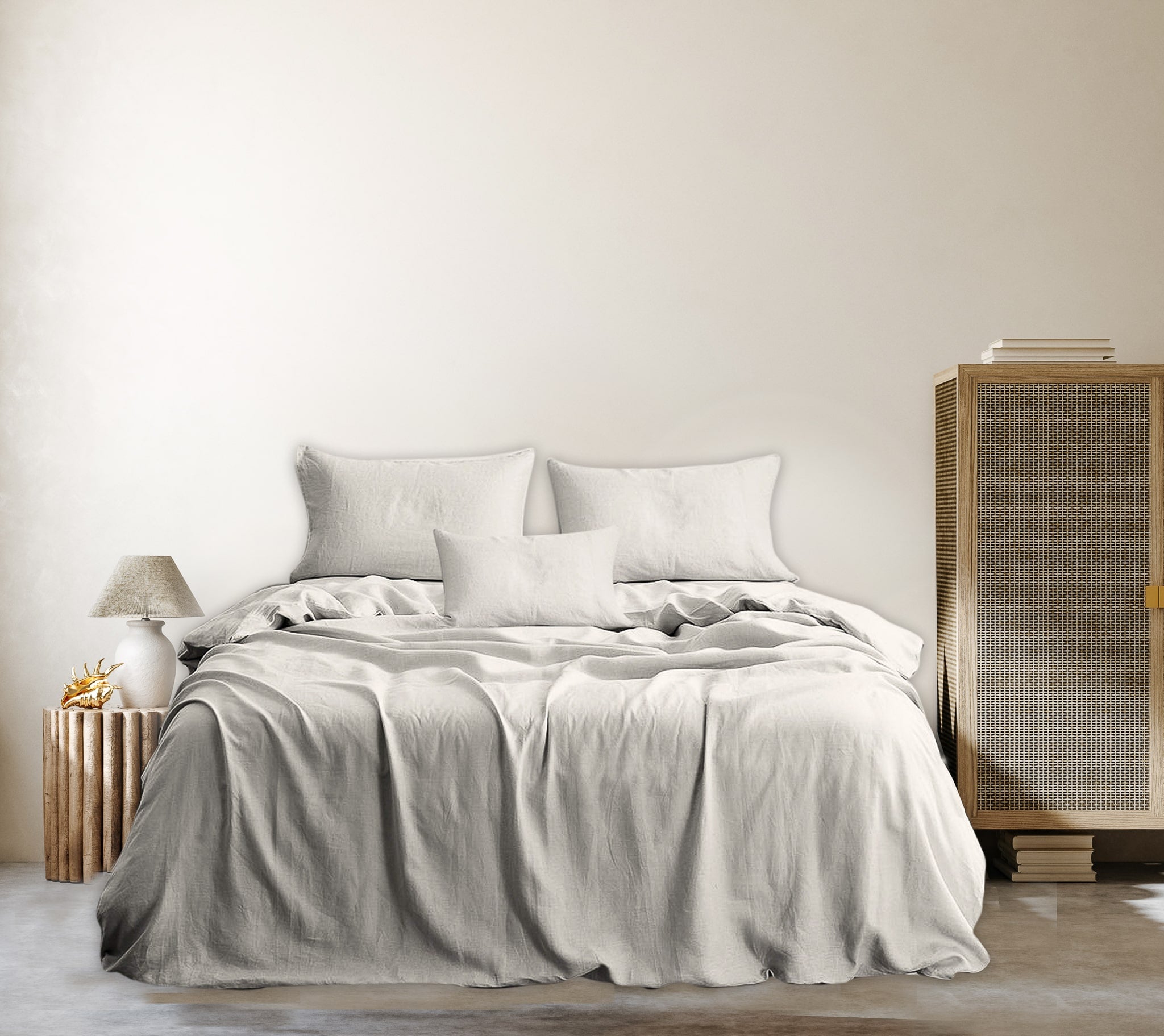 MOONQUAKE GREY LINEN BEDSHEET SET